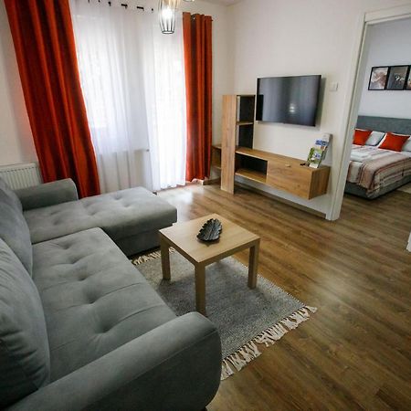 Apartman Paratetis 1 팔릭 외부 사진